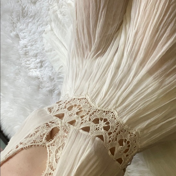 2xHP⛅️[ FP ] Flowy Ethereal Dress - Picture 2 of 9